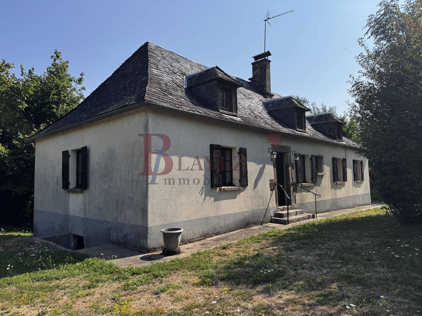 Maison 5 pièces 127 m² · à Saint-Merd-de-Lapleau · 126,9 m² · 149 800 €