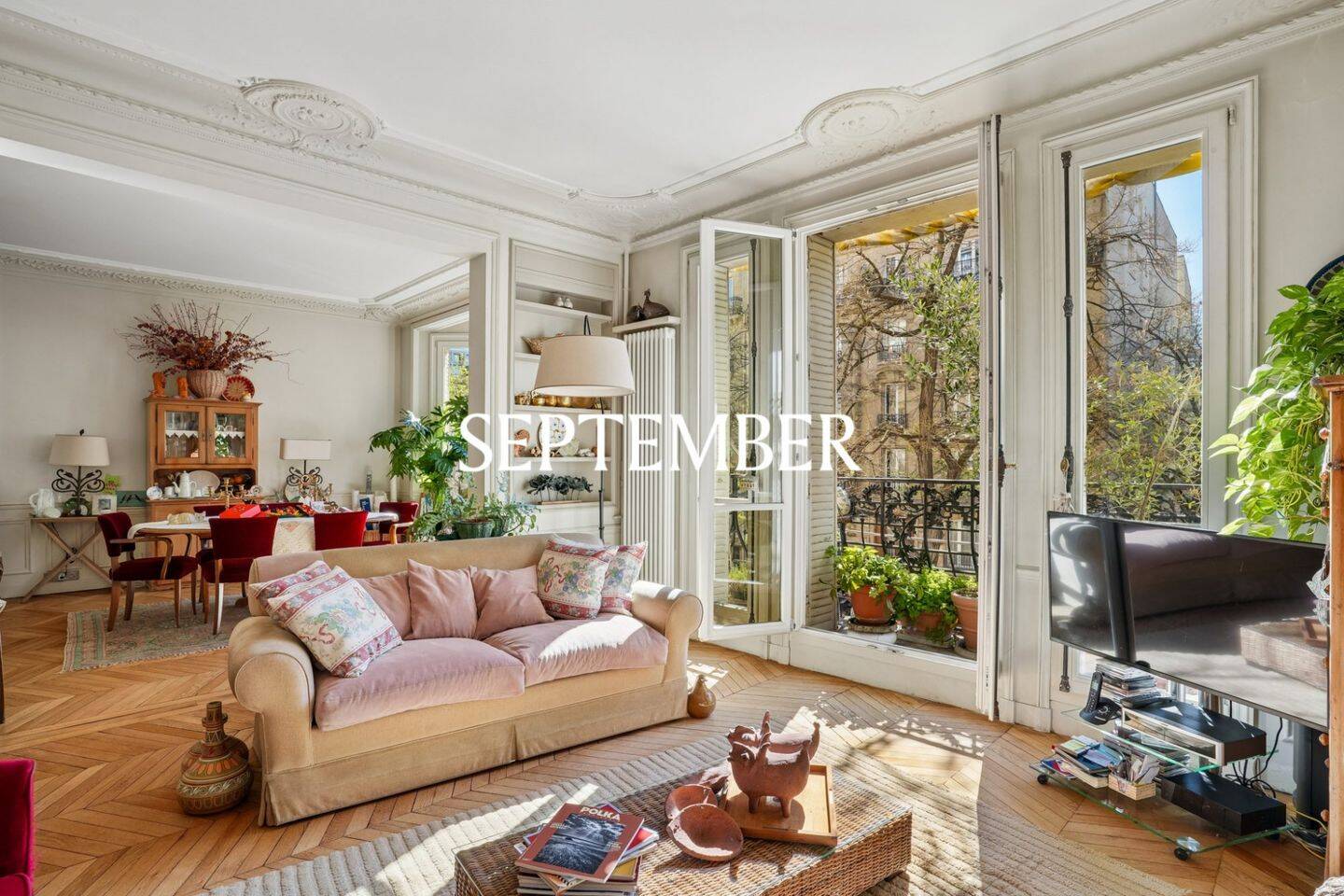 Appartement 5 pièces 129 m² · à Paris 7ème Arrondissement · 129,3 m² · 1 795 000 €