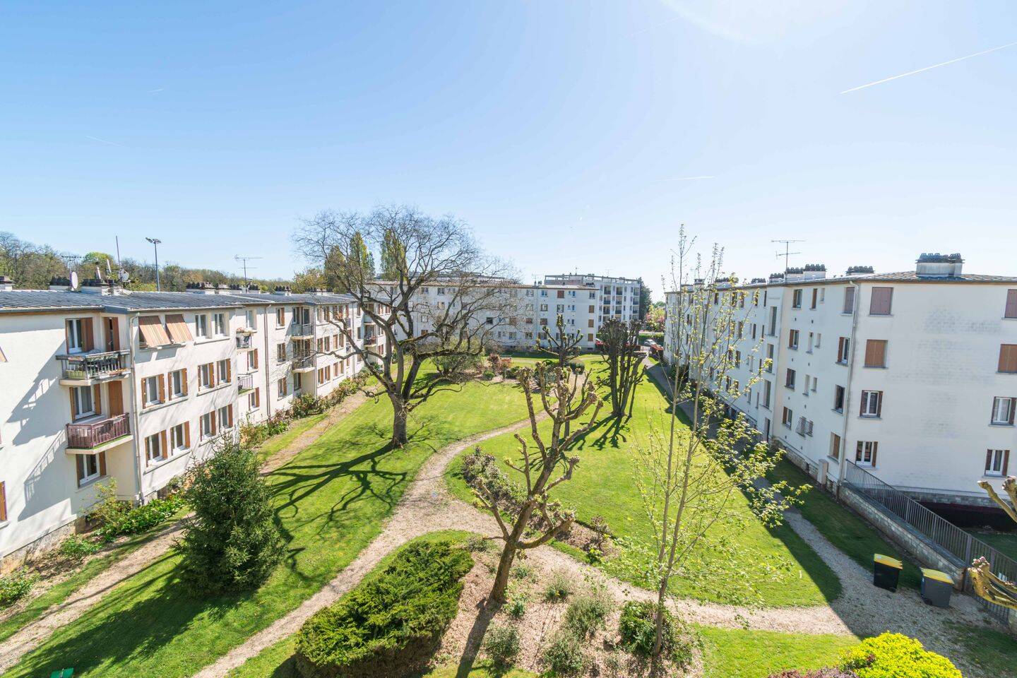 Appartement 4 pièces 86 m² · à Montmorency · 85,5 m² · 1 400 €