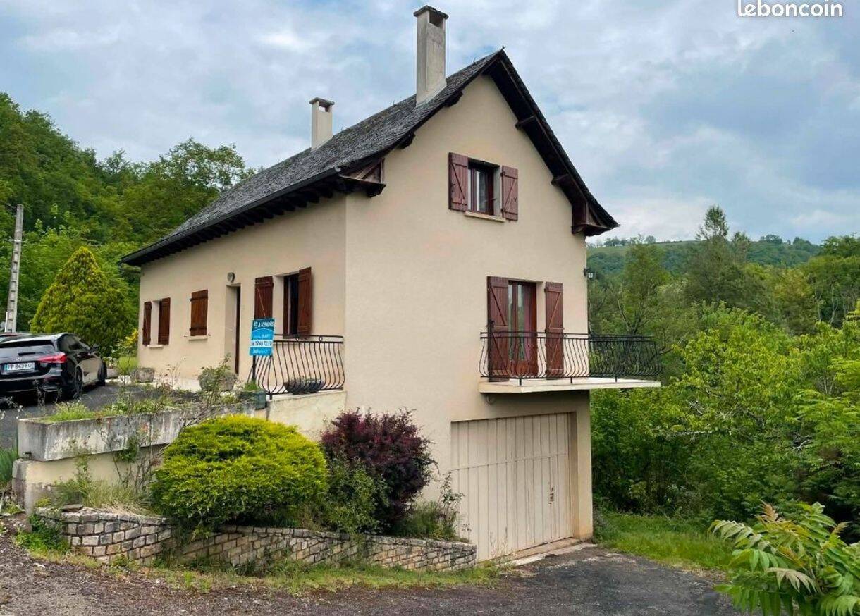 Maison 6 pièces 160 m² · à Sébrazac · 160 m² · 200 000 €