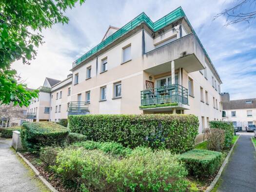 Duplex à vendre 265 000 € 3 pièces 2 chambres 76,9 m² Étage 2/2 Saphir Longjumeau 91160