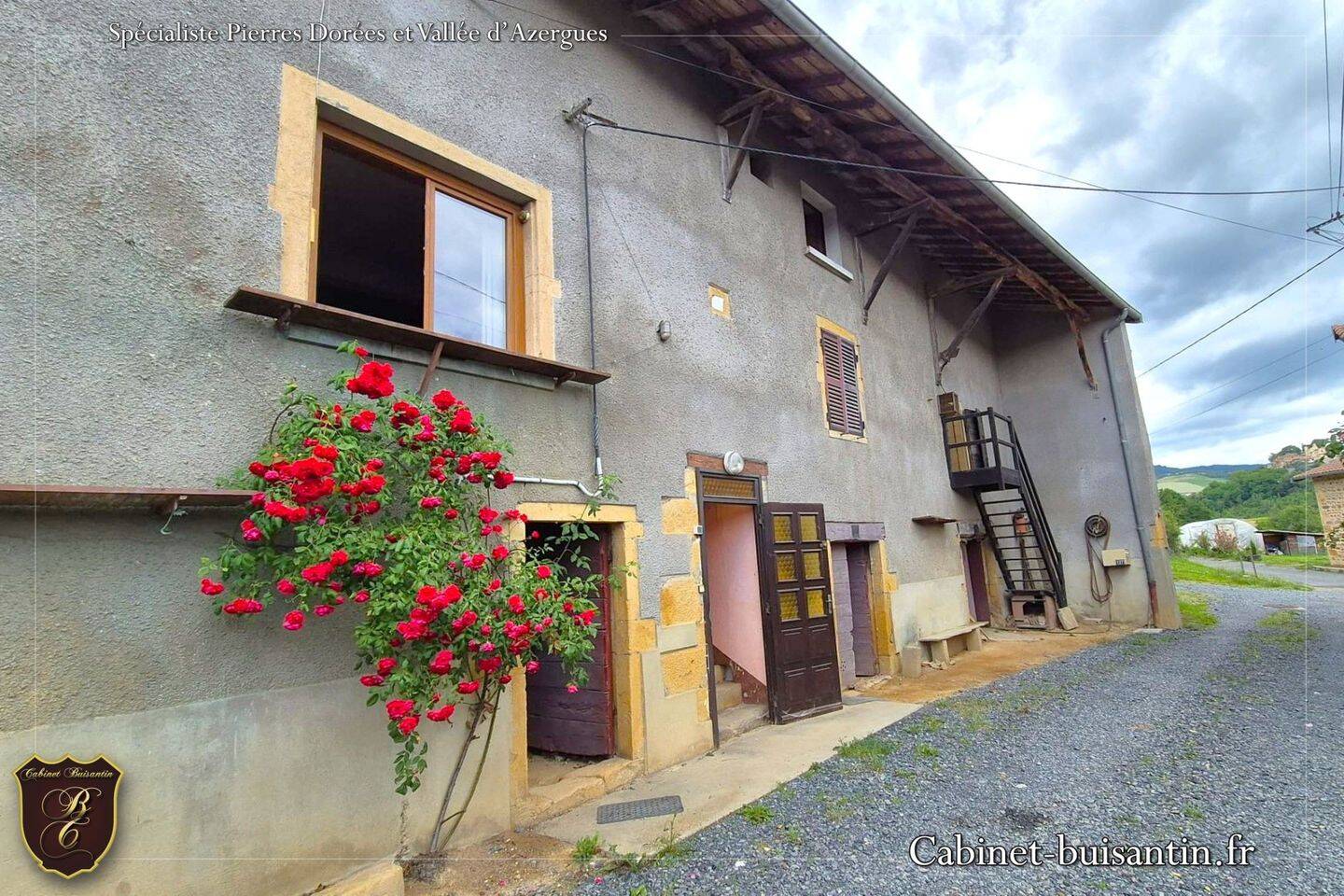 Maison 5 pièces 100 m² · à Ternand · 100 m² · 199 000 €