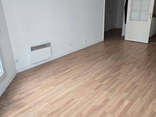 Appartement à vendre 159 000 € 2 pièces 1 chambre 46 m² RDC La Mare Drancy 93700