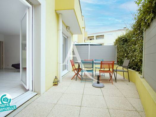 Appartement à vendre 249 900 € 3 pièces 2 chambres 57 m² RDC/3 Centre Ville Pérols 34470