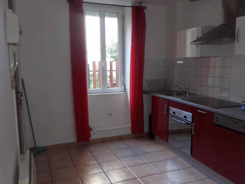 Appartement 1 pièce 24 m² · à Oyonnax · 23,7 m² · 392 €