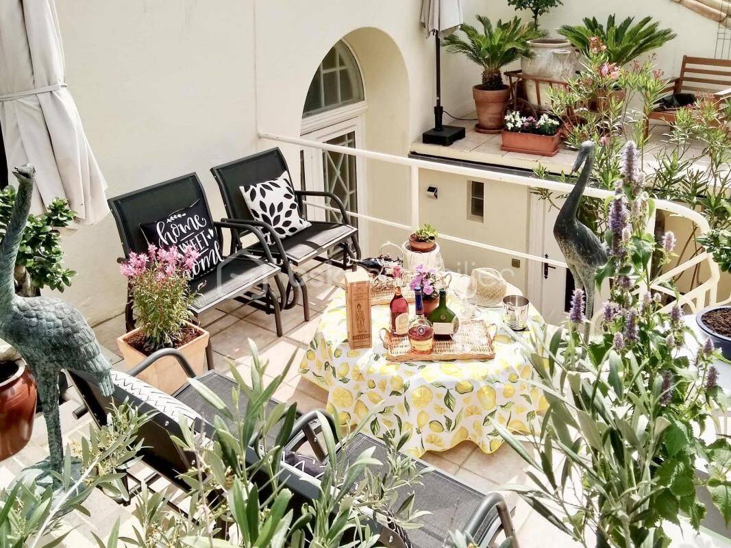 Maison 11 pièces 360 m² · à Capestang · 360 m² · 599 000 €