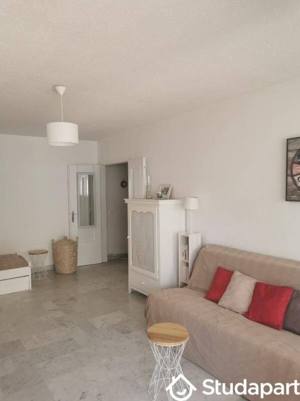 Appartement 1 pièce 55 m² · à Antibes · 55 m² · 690 €/mois