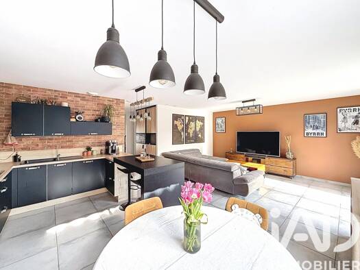 Maison de plain-pied à vendre 285 000 € 4 pièces 3 chambres 94 m² 299 m² de terrain Terrats 66300