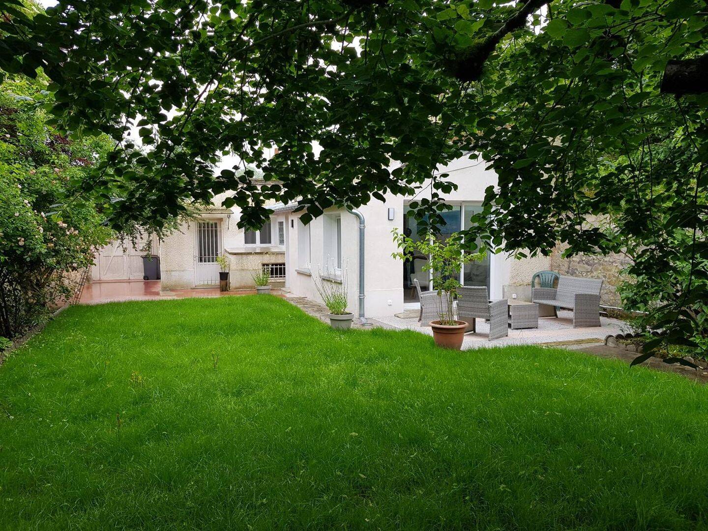 Maison 4 pièces 90 m² · à Fontainebleau · 90 m² · 2 190 €