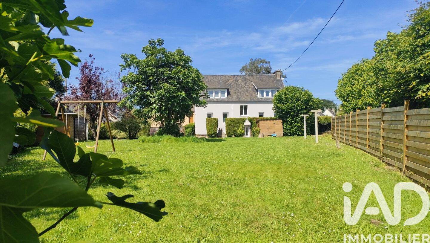 Maison 5 pièces 108 m² · à Folligny · 108 m² · 200 000 €