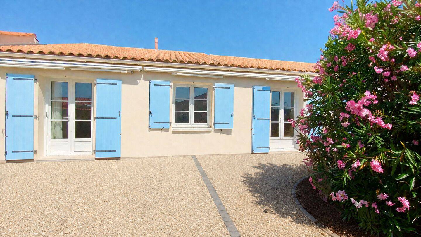 Maison 4 pièces 100 m² · à Angles · 100 m² · 283 800 €