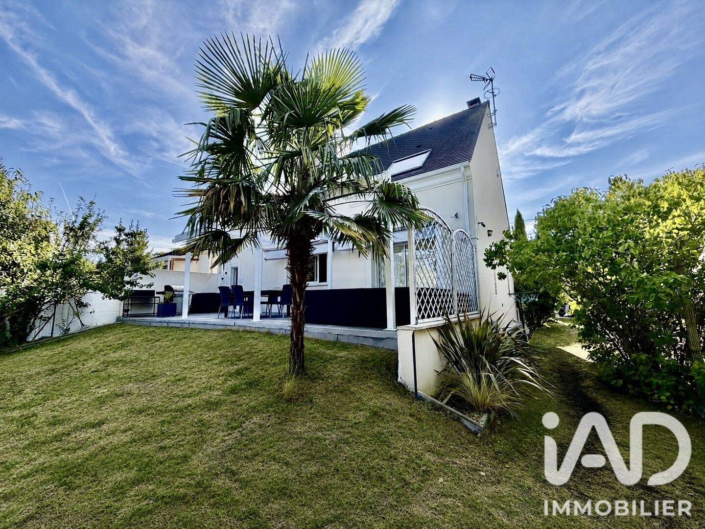Maison 6 pièces 153 m² · à Sainte-Geneviève-des-Bois · 153 m² · 537 000 €