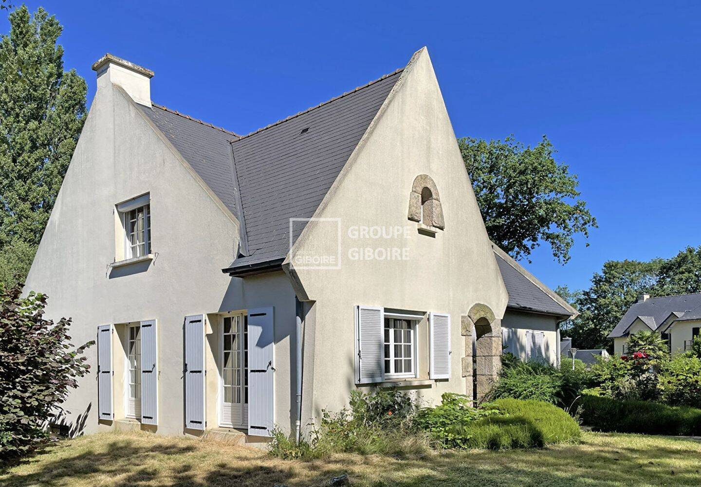 Maison 8 pièces 180 m² · à Saint-Grégoire · 180 m² · 575 700 €
