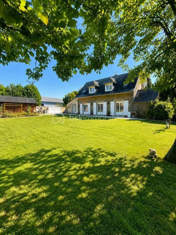 Maison 8 pièces 146 m² · à Saint-Malo · 146 m² · 547 644 €