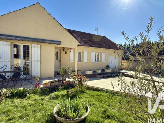 Maison de plain-pied à vendre 269 900 € 6 pièces 4 chambres 100 m² 960 m² de terrain Rosoy-en-Multien 60620