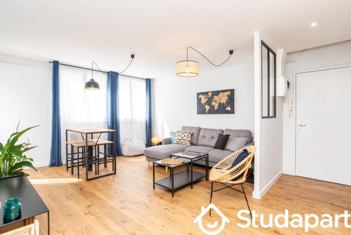 1 pièce 11 m² · à Toulouse · 11 m² · 530 €