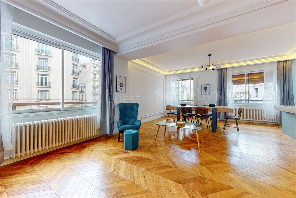 Appartement 6 pièces 182 m² · à Paris 16ème Arrondissement · 182 m² · 2 465 200 €