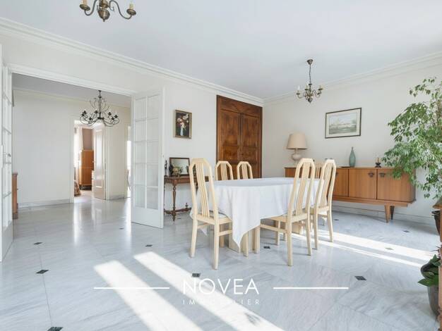 Appartement à vendre 550 000 € 4 pièces 3 chambres 100,1 m² Étage 5/7 Tête d'Or Lyon 6ème arrondissement 69006