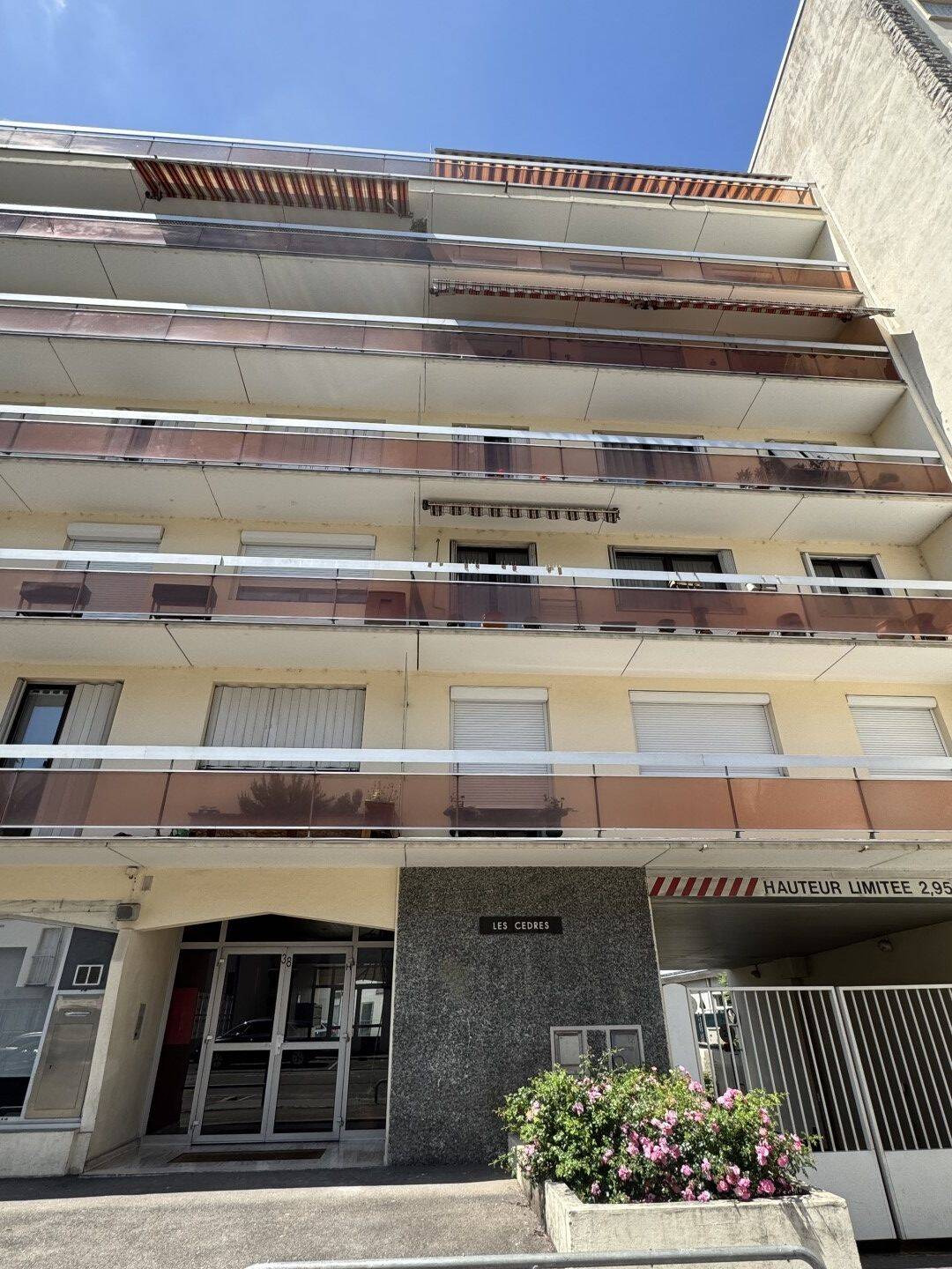 Appartement 4 pièces — 25