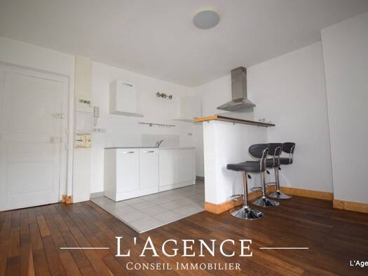 Appartement à louer 470 € 2 pièces 1 chambre 31,9 m² Étage 1/1 Limoges 87000