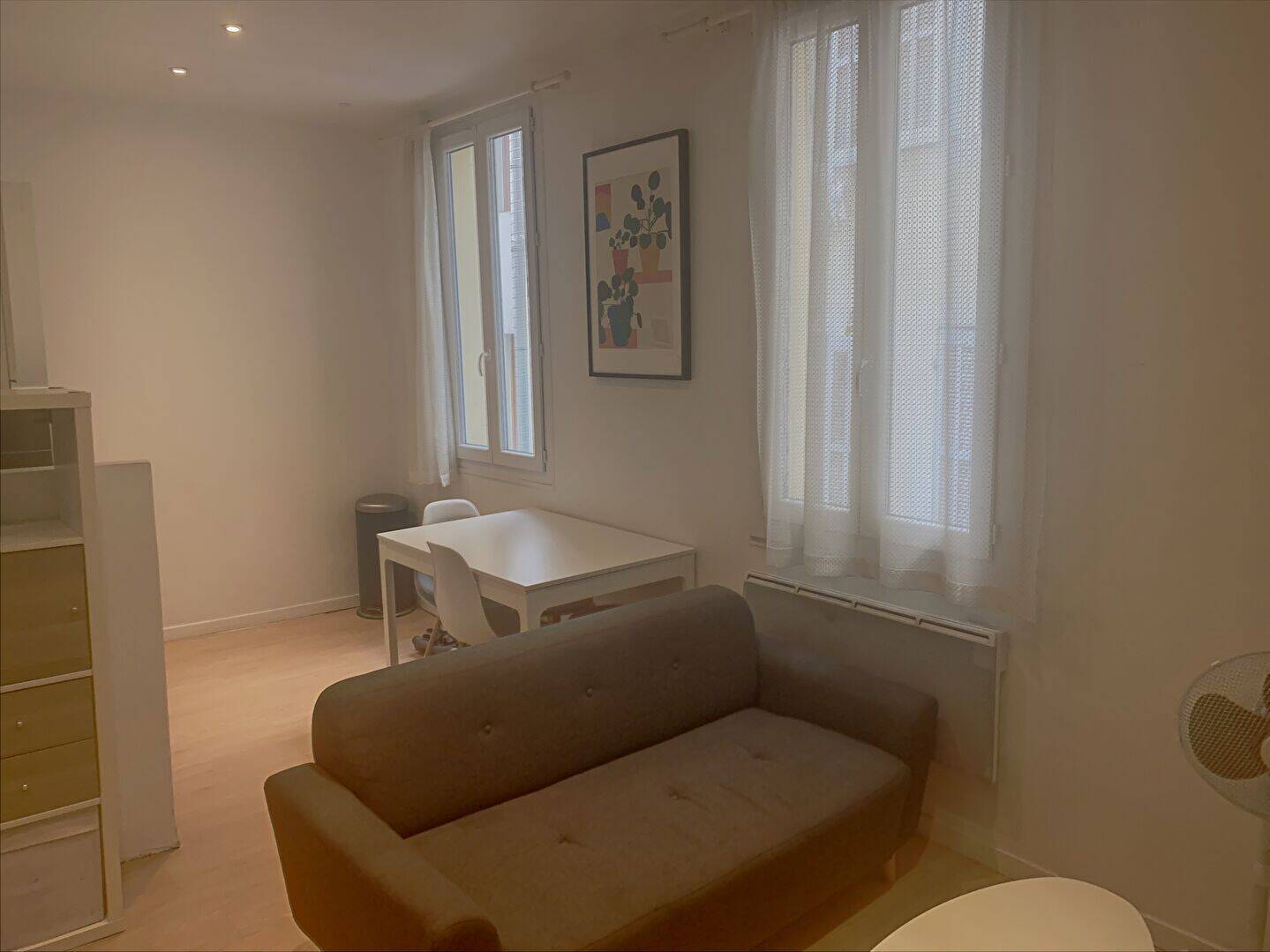 Appartement 1 pièce 27 m² · à Marseille 1er Arrondissement · 27,1 m² · 568 €/mois