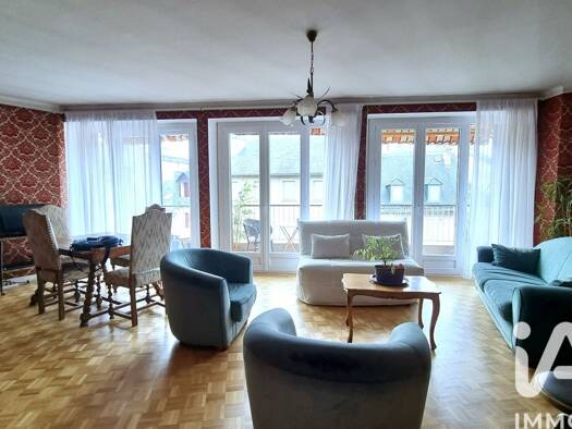 Appartement à vendre 135 000 € 3 pièces 2 chambres 73 m² Étage 3/5 Centre Ancien Rodez 12000