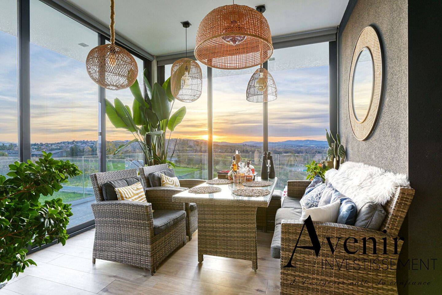 Maison 7 pièces 235 m² · à Limonest · 235 m² · 5 000 €