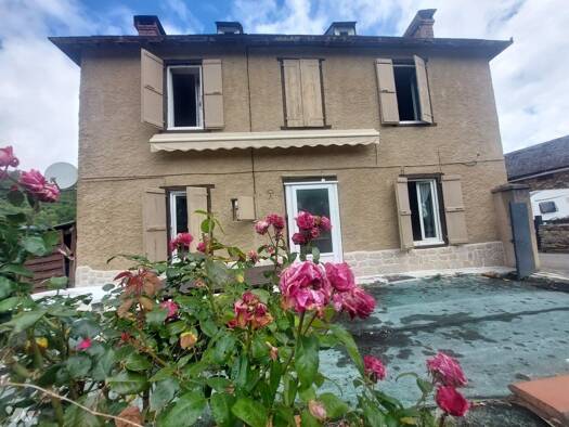 Maison à vendre 165 000 € 4 pièces 2 chambres 100 m² Illartein 09800