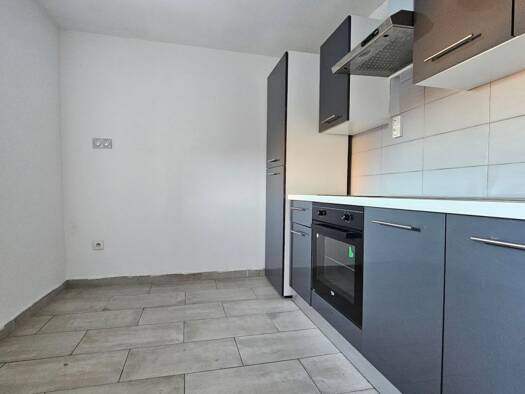 Appartement à vendre 96 000 € 2 pièces 1 chambre 38 m² Étage 1/1 Gare-Gambetta-Piemont Mont-Saint-Martin 54350