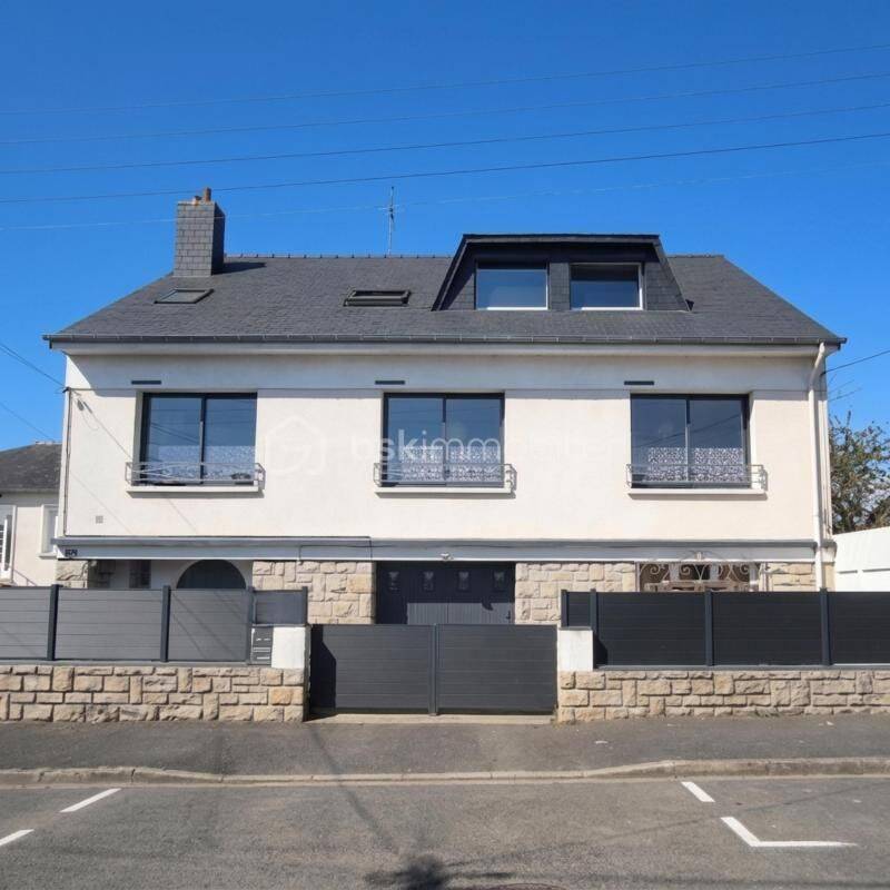 Maison 7 pièces 211 m² · à Fougères · 211 m² · 356 500 €