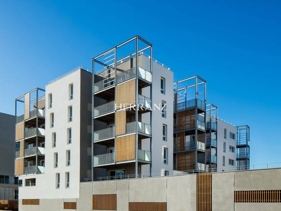Appartement 2 pièces 43 m² · à Lormont · 43,1 m² · 122 000 €