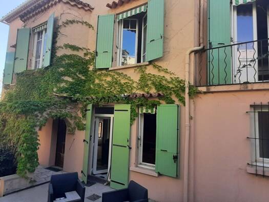 Villa à vendre 820 000 € 7 pièces 5 chambres 235,2 m² 968 m² de terrain Six-Fours-les-Plages 83140