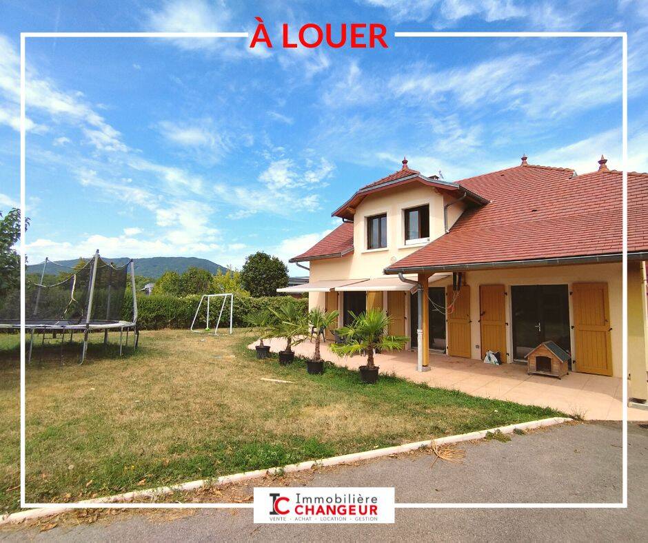 Maison 5 pièces 157 m² · à Voiron · 157 m² · 1 642 €