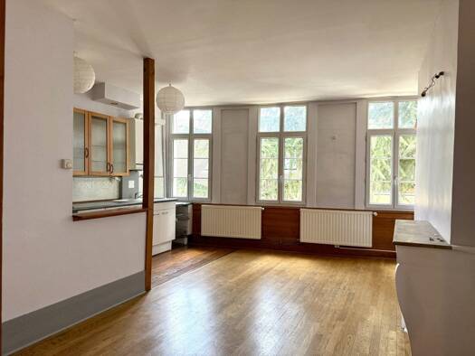 Appartement à vendre 148 000 € 2 pièces 1 chambre 48 m² RDC Besançon 25000