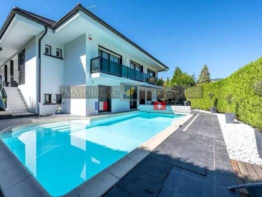 Maison à vendre 649 000 € 10 pièces 7 chambres 362 m² 1 140 m² de terrain Marnaz 74460