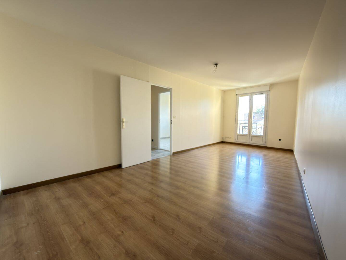 Appartement 2 pièces 53 m² · à Auneau-Bleury-Saint-Symphorien · 52,5 m² · 655 €/mois