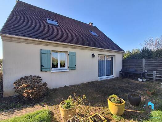 Maison à vendre 160 650 € 4 pièces 3 chambres 90 m² 765 m² de terrain Montigny-le-Chartif 28120