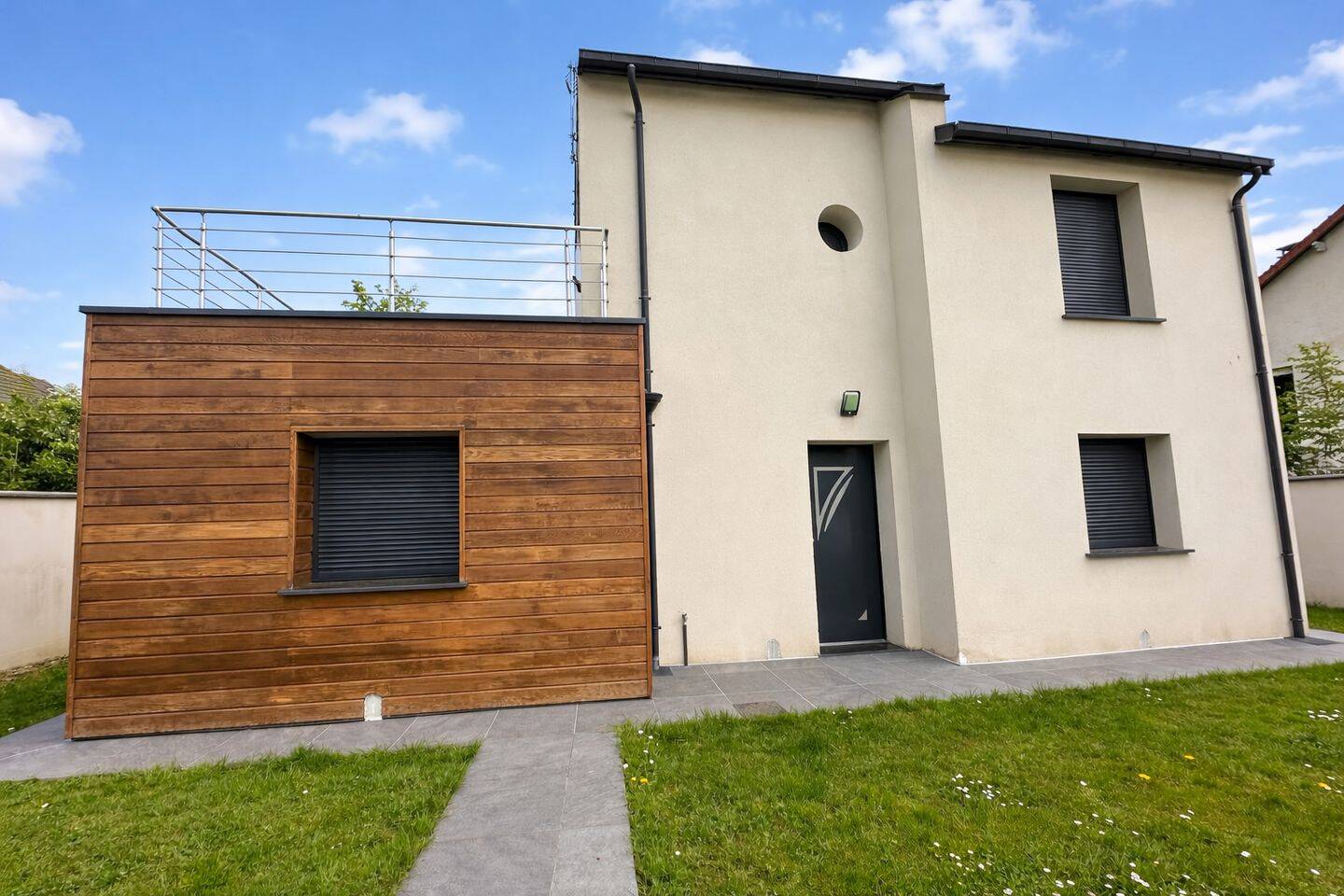 Maison 6 pièces 133 m² · à Champigny-sur-Marne · 132,6 m² · 2 350 €/mois