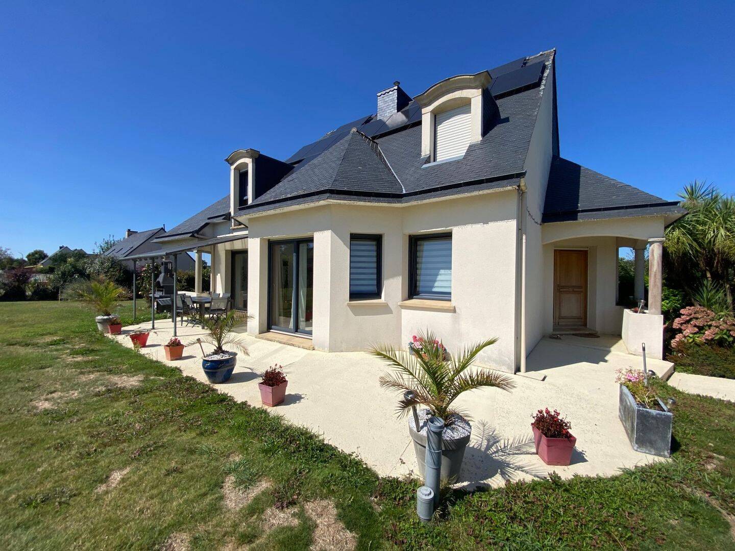 Maison 8 pièces 161 m² · à Rohan · 160,7 m² · 369 000 €