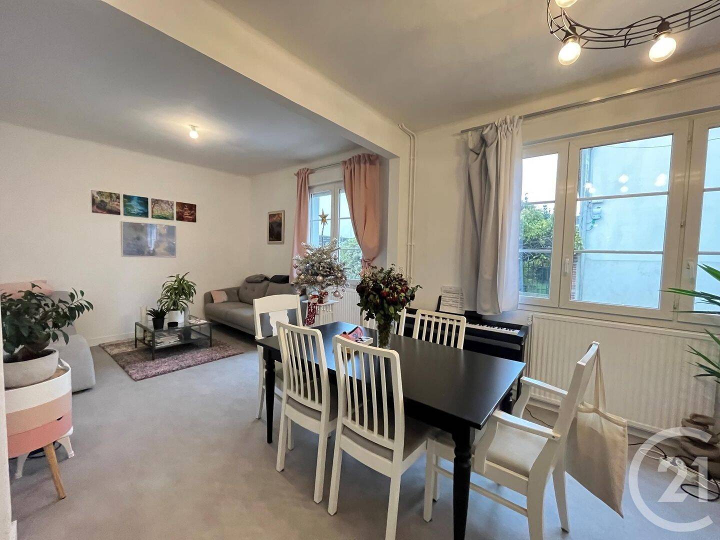 Maison 4 pièces 82 m² · à Chartres · 82,4 m² · 990 €/mois