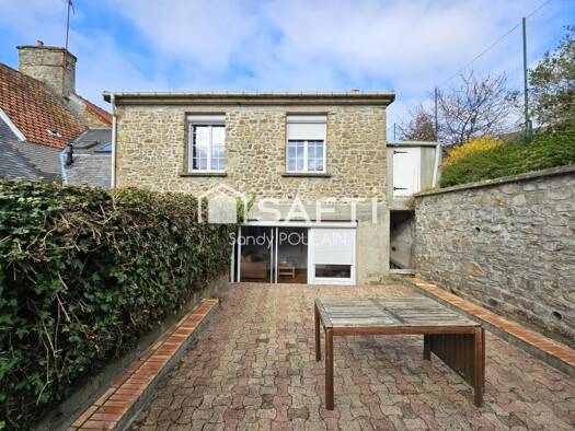 Maison à vendre 169 000 € 4 pièces 2 chambres 90 m² 101 m² de terrain Sud Est Coutances 50200