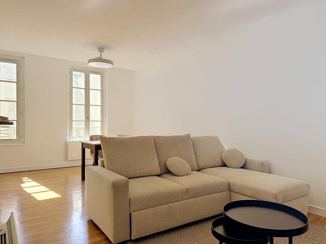 Appartement 3 pièces 63 m² · à La Rochelle · 62,6 m² · 1 200 €/mois