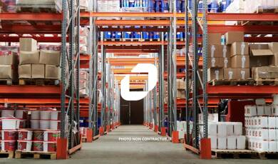 Local d'activités à vendre 450 000 € 300 m² d'espace de stockage Coueron 44220