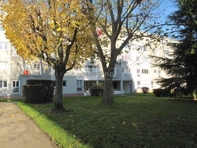 Appartement 3 pièces 54 m² · à Mont-Saint-Aignan · 53,9 m² · 700 €