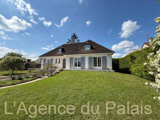 Maison à vendre 367 500 € 6 pièces 4 chambres 190 m² 1 659 m² de terrain La Chaussée-Saint-Victor 41260