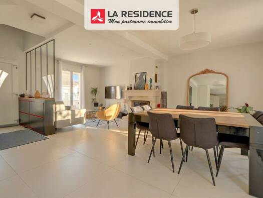 Maison à vendre 462 000 € 6 pièces 4 chambres 107 m² 425 m² de terrain Taverny 95150