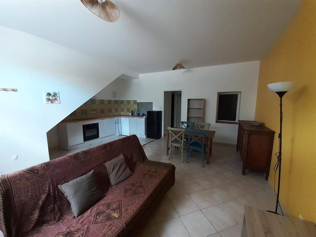Maison 2 pièces 42 m² · à Joyeuse · 42 m² · 450 €/mois