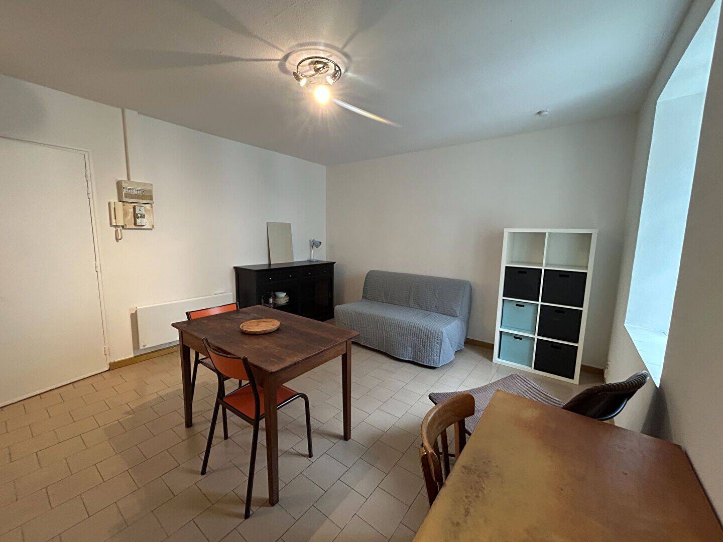 Appartement 1 pièce 20 m² · à Dijon · 20 m² · 466 €