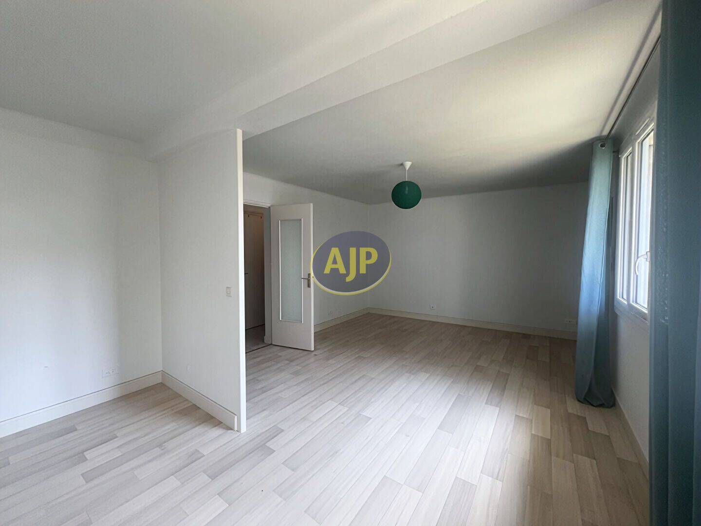 Appartement 3 pièces 68 m² · à Nantes · 67,7 m² · 900 €