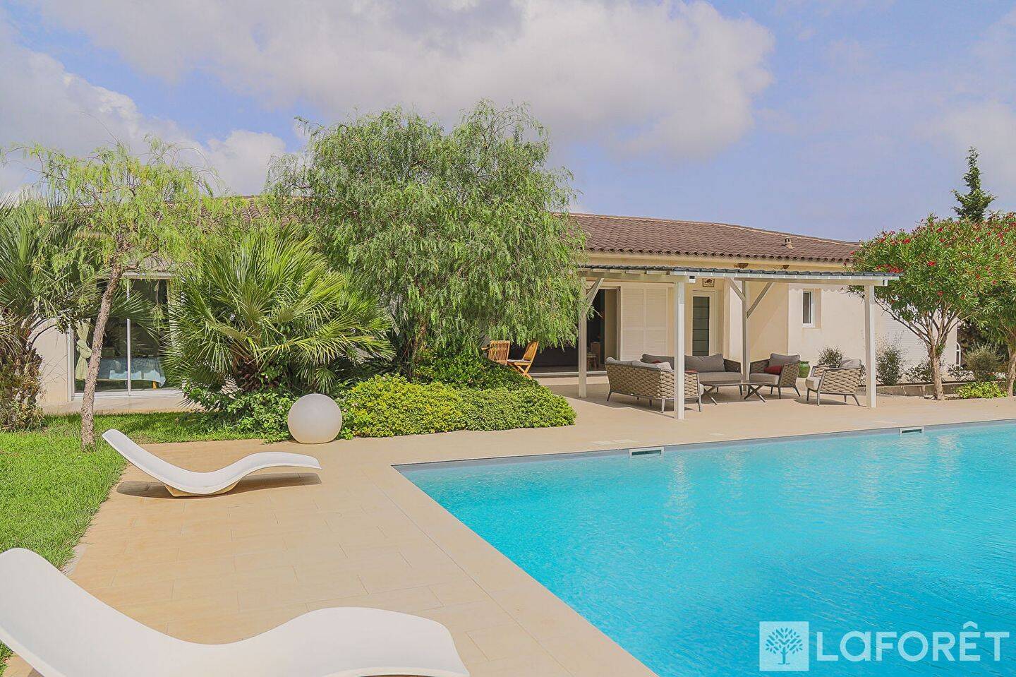 Maison 6 pièces 208 m² · à Lecci · 208 m² · 1 976 000 €